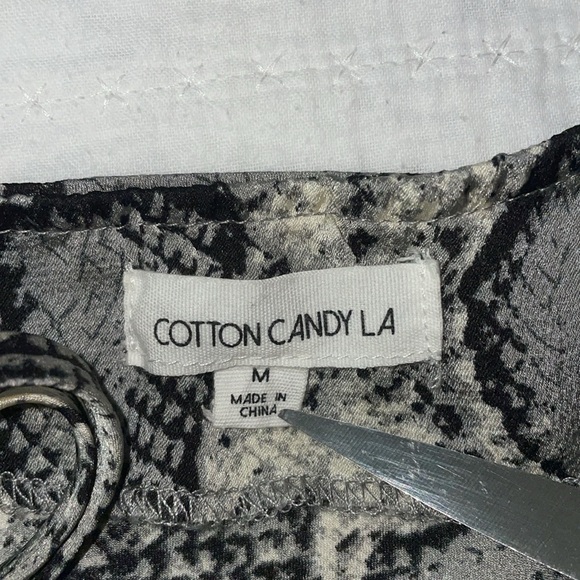 Cotton candy LA reptile print slip dress size medium - Picture 6 of 11